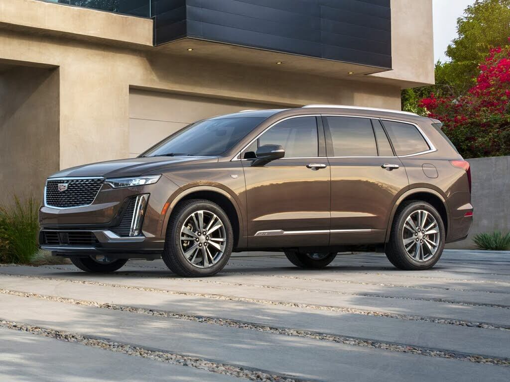 2021 CADILLAC XT6