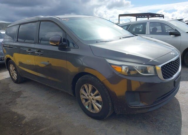 2015 KIA Sedona