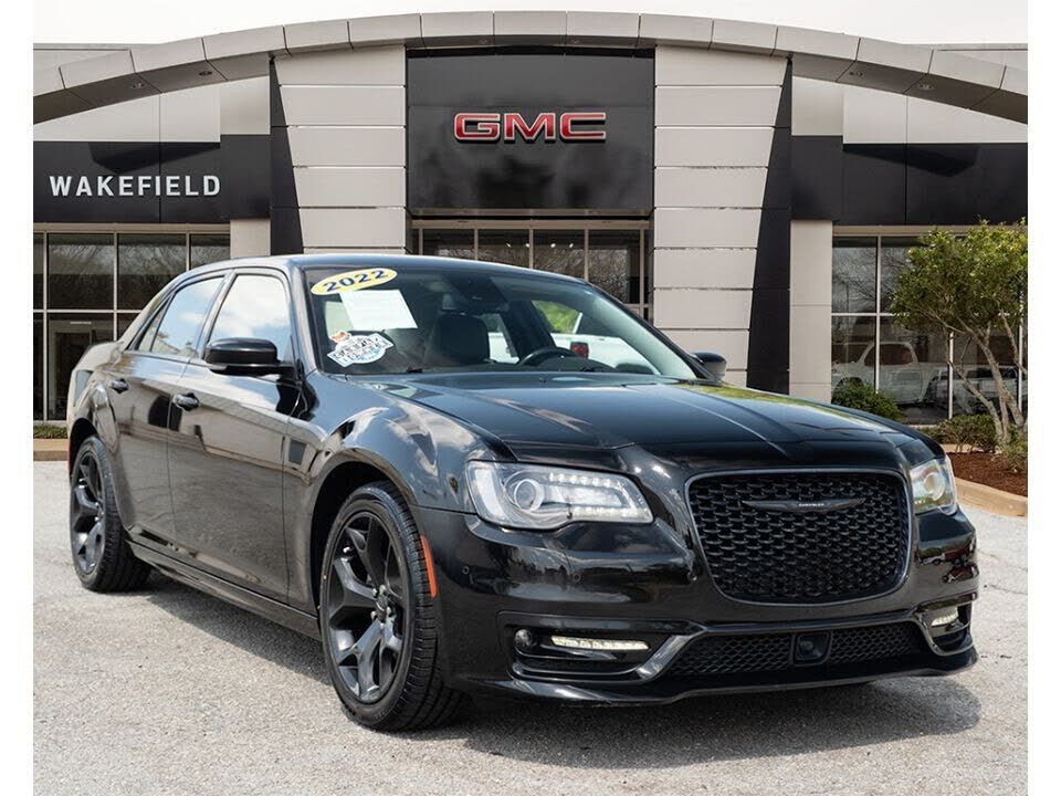 2022 CHRYSLER 300