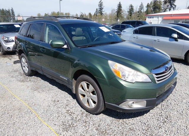 2010 SUBARU Outback