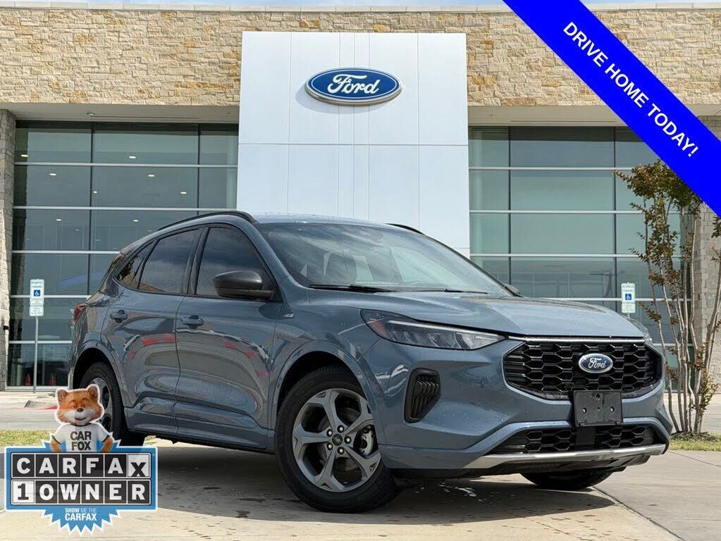 2023 FORD Escape