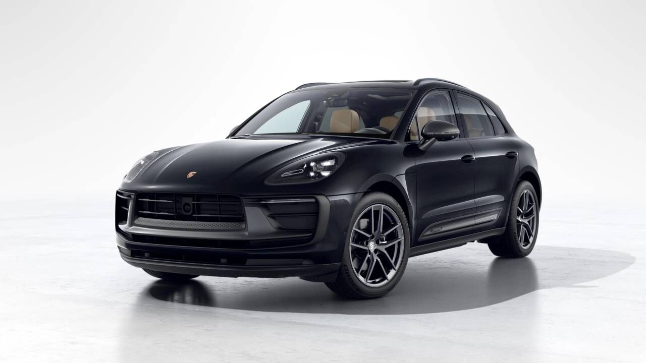 2026 PORSCHE Macan