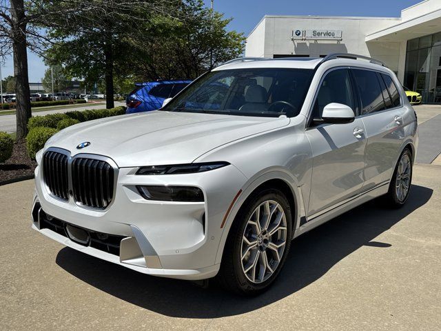 2024 BMW X7
