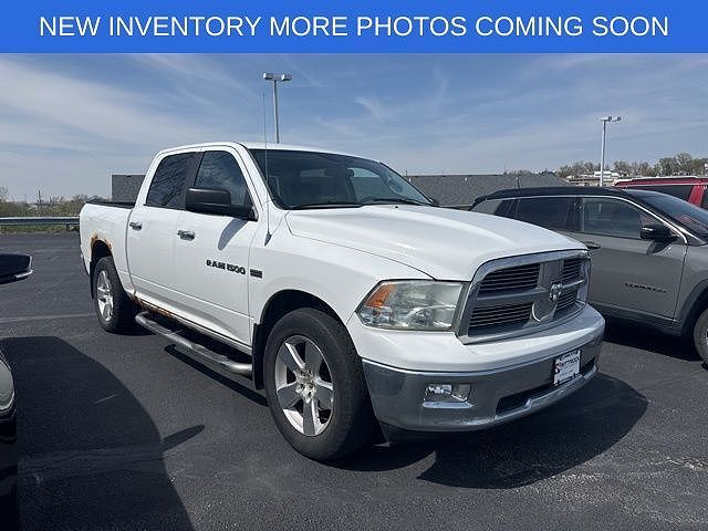 2012 DODGE Ram