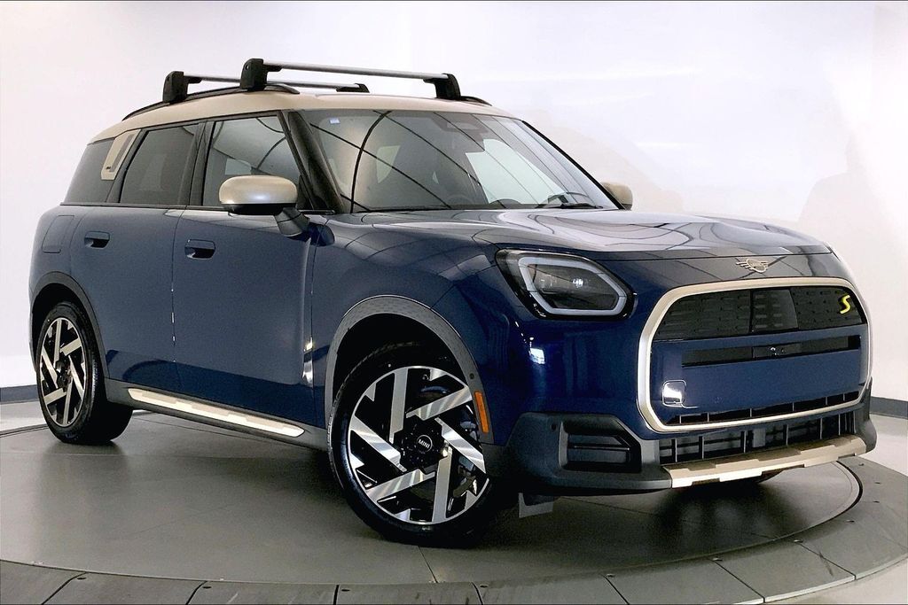 2025 MINI Countryman
