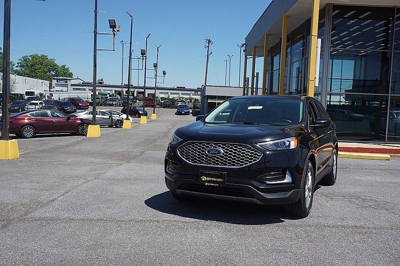 2024 FORD Edge