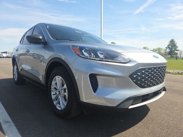 2022 FORD Escape