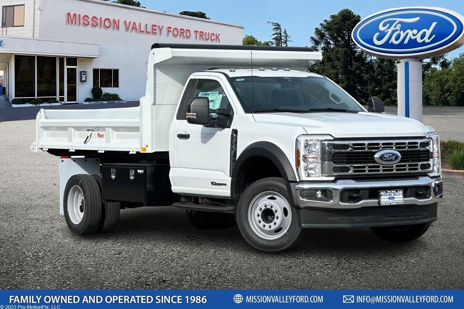2025 FORD F-550