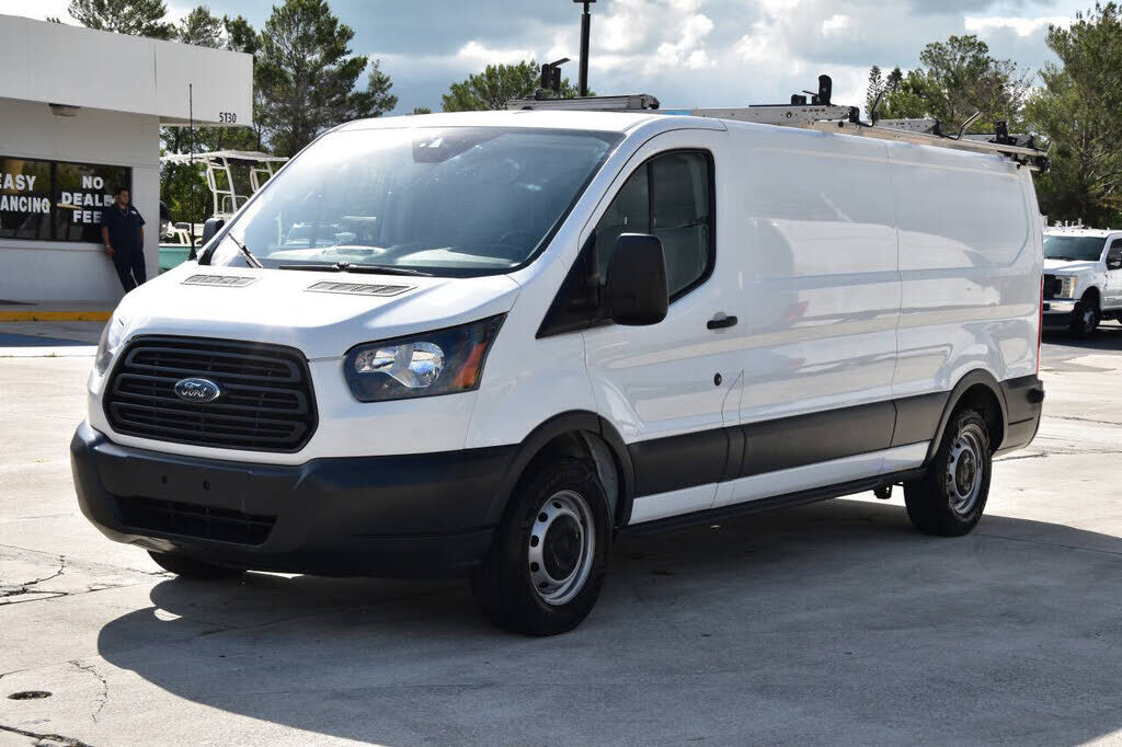 2017 FORD Transit