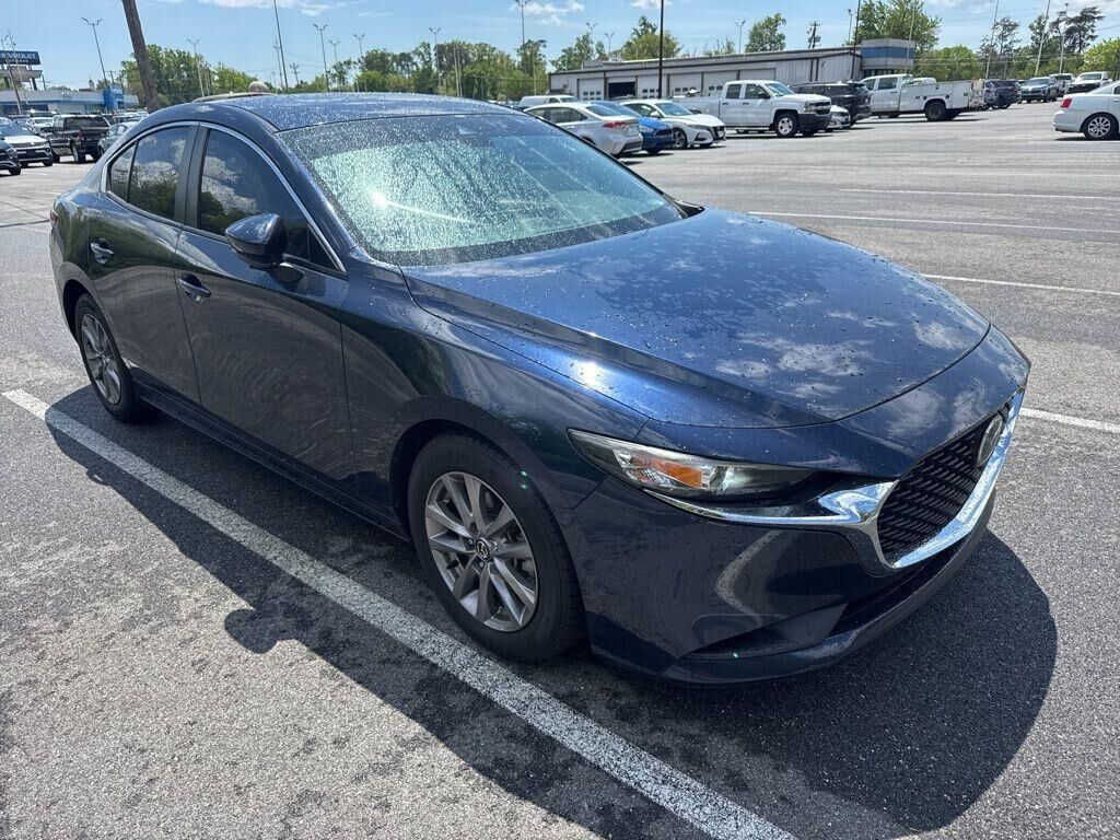 2021 MAZDA Mazda3