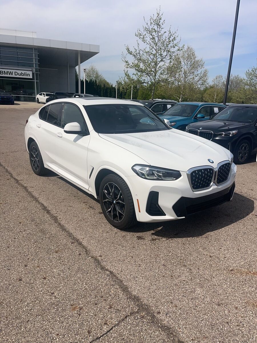 2025 BMW X4