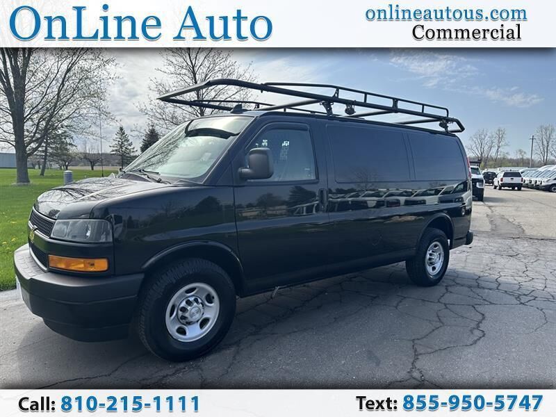 2019 CHEVROLET Express