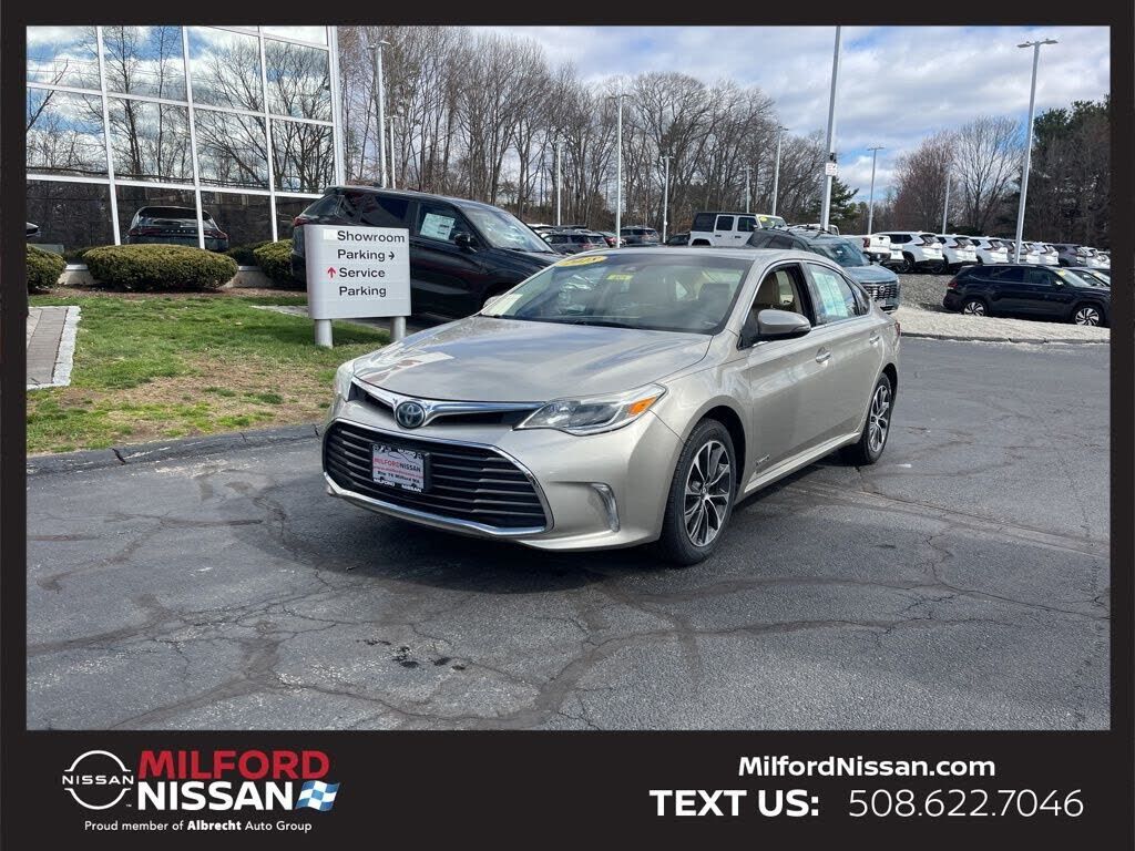 2018 TOYOTA Avalon