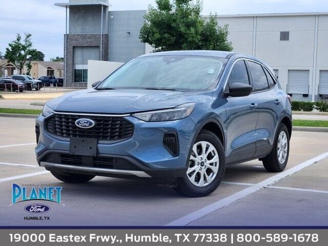 2024 FORD Escape