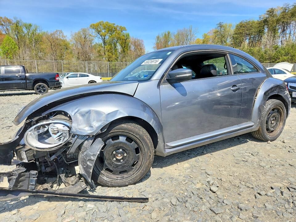 2012 VOLKSWAGEN Beetle