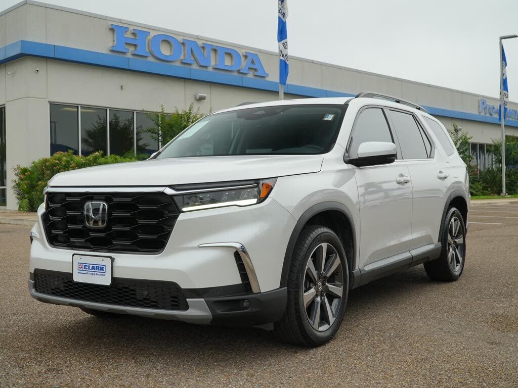 2025 HONDA Pilot
