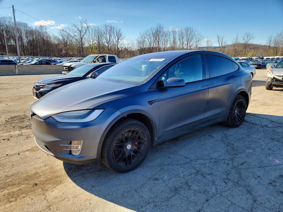 2019 TESLA Model X