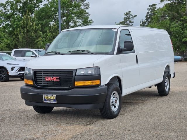 2026 GMC Savana