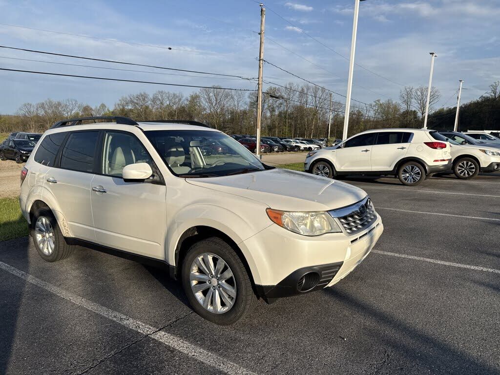 2012 SUBARU Forester