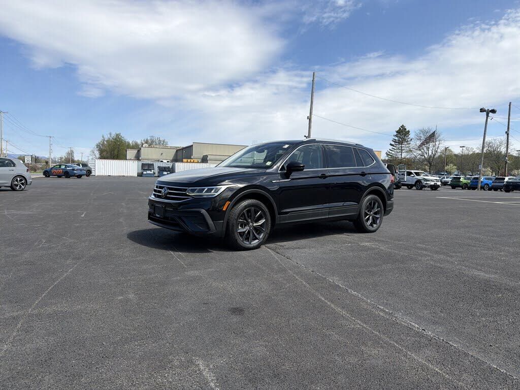 2023 VOLKSWAGEN Tiguan 4Motion