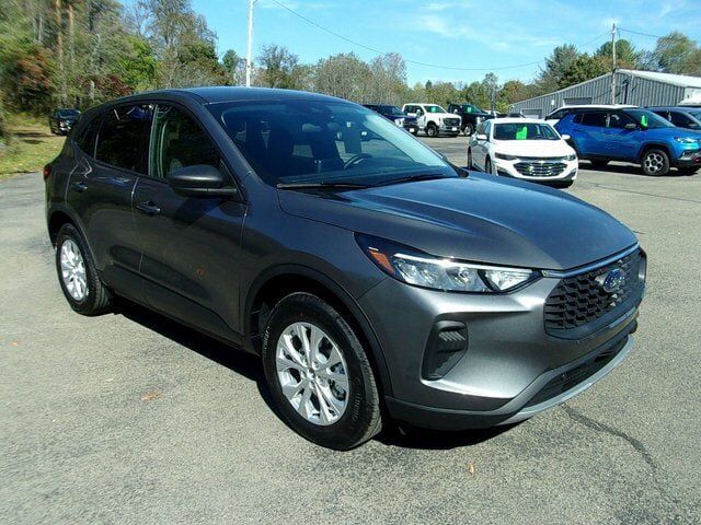 2026 FORD Escape