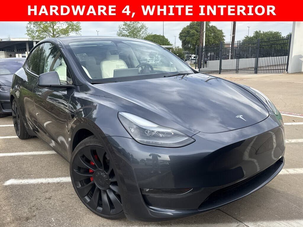 2023 TESLA Model Y