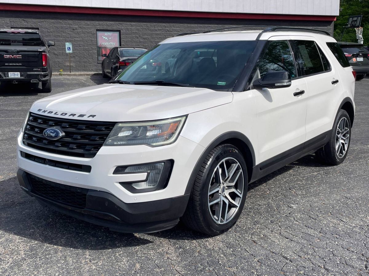 2017 FORD Explorer