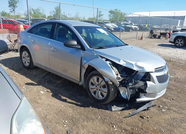 2012 CHEVROLET Cruze