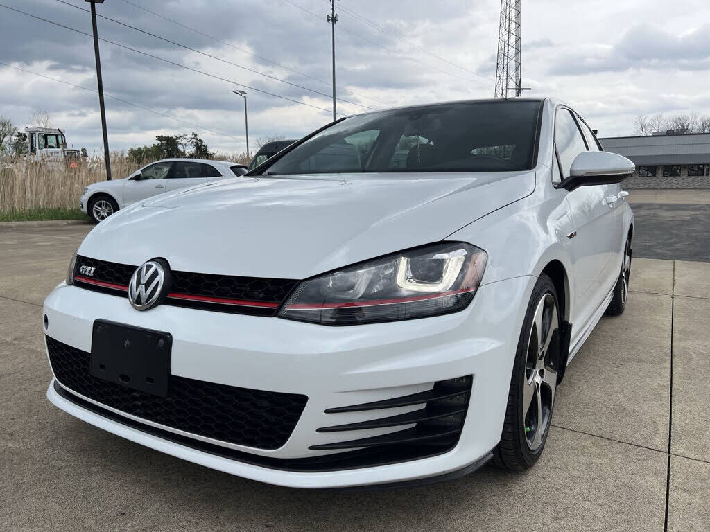 2015 VOLKSWAGEN GTI