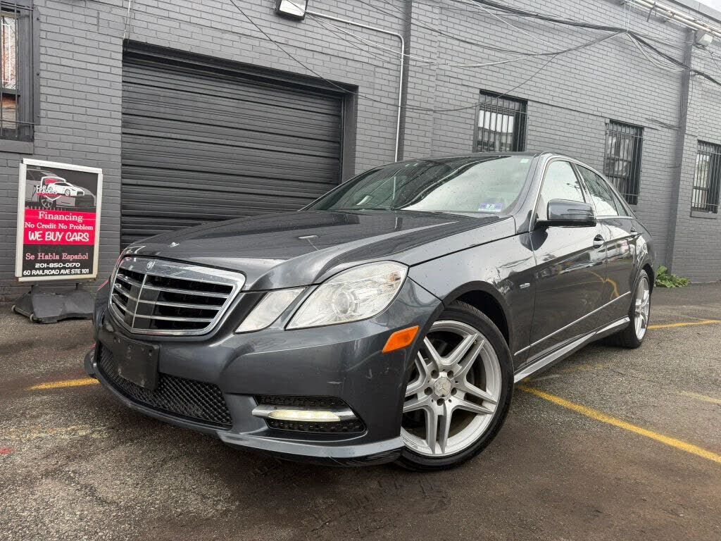 2012 MERCEDES-BENZ E-Class