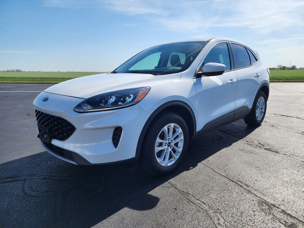2020 FORD Escape