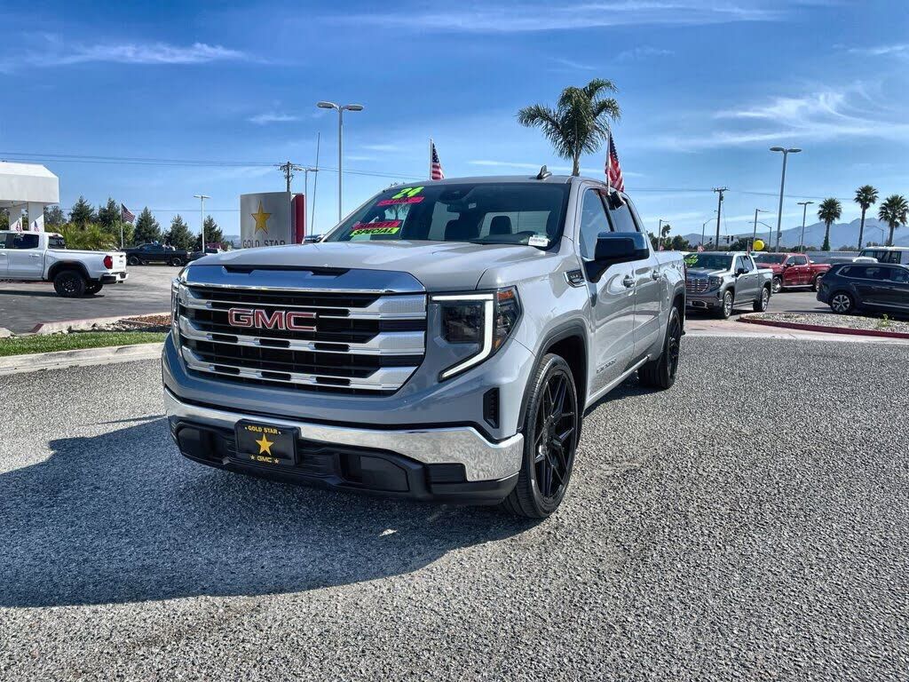 2024 GMC Sierra