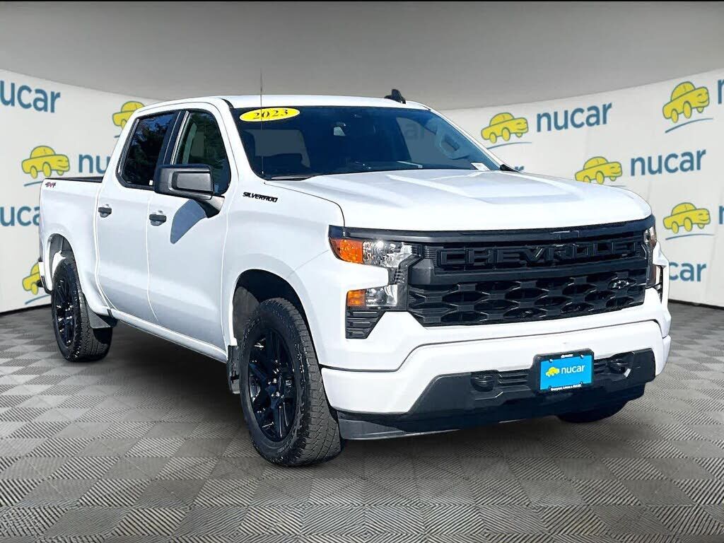2023 CHEVROLET Silverado