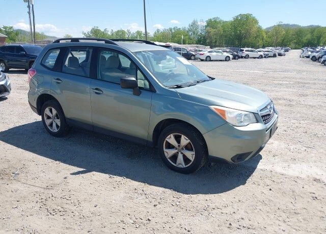 2015 SUBARU Forester