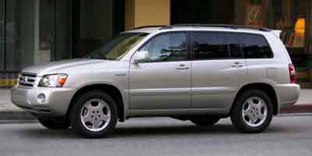 2004 TOYOTA Highlander