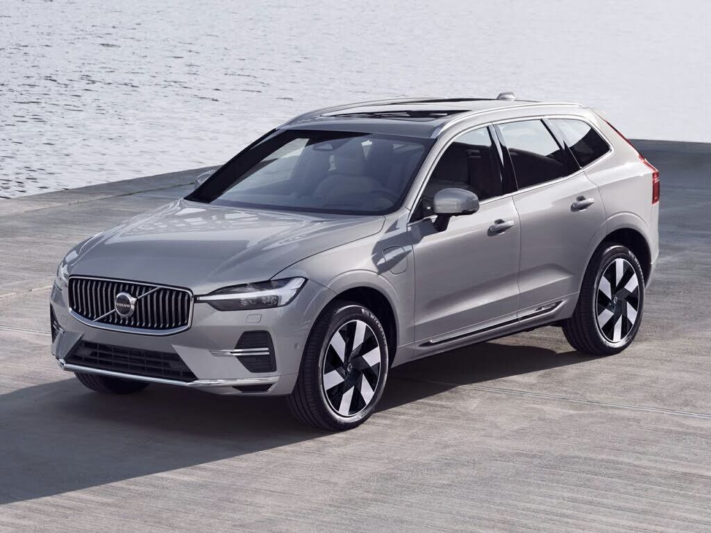 2024 VOLVO XC60