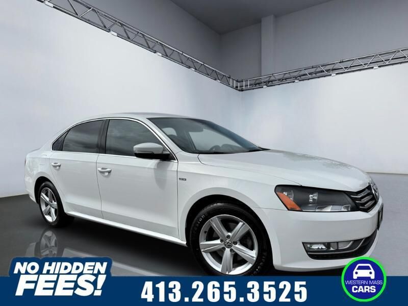 2015 VOLKSWAGEN Passat