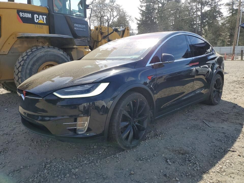 2016 TESLA Model X