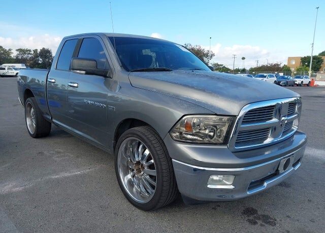 2011 DODGE Ram