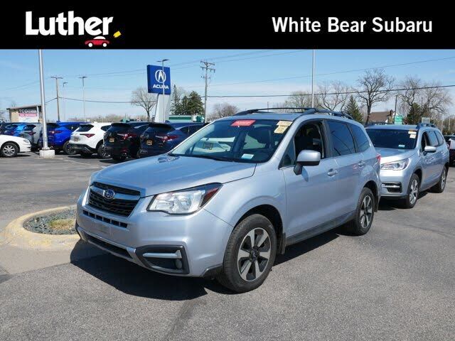 2017 SUBARU Forester