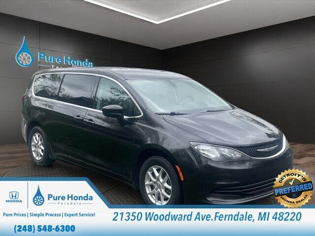 2017 CHRYSLER Pacifica