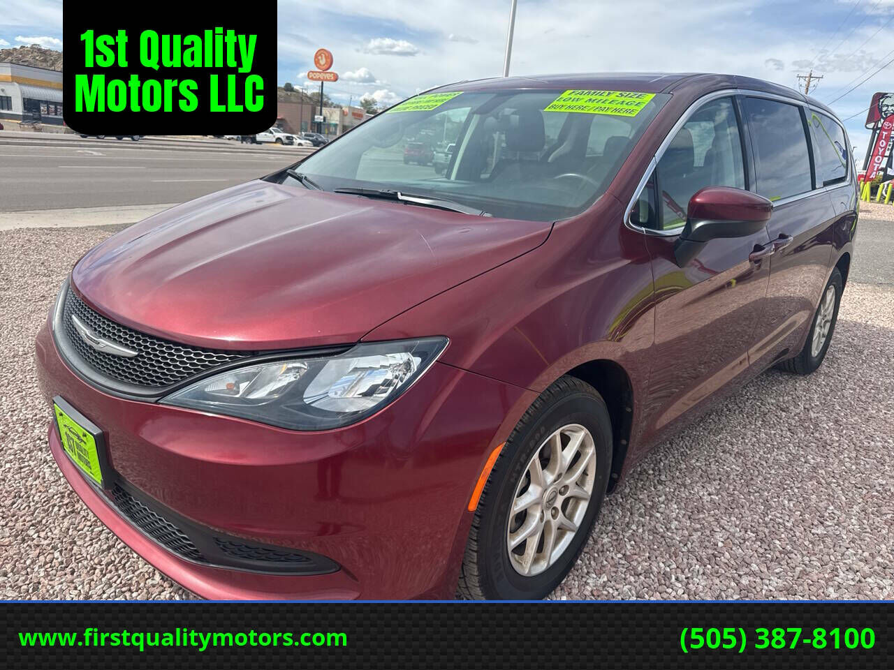 2022 CHRYSLER Voyager