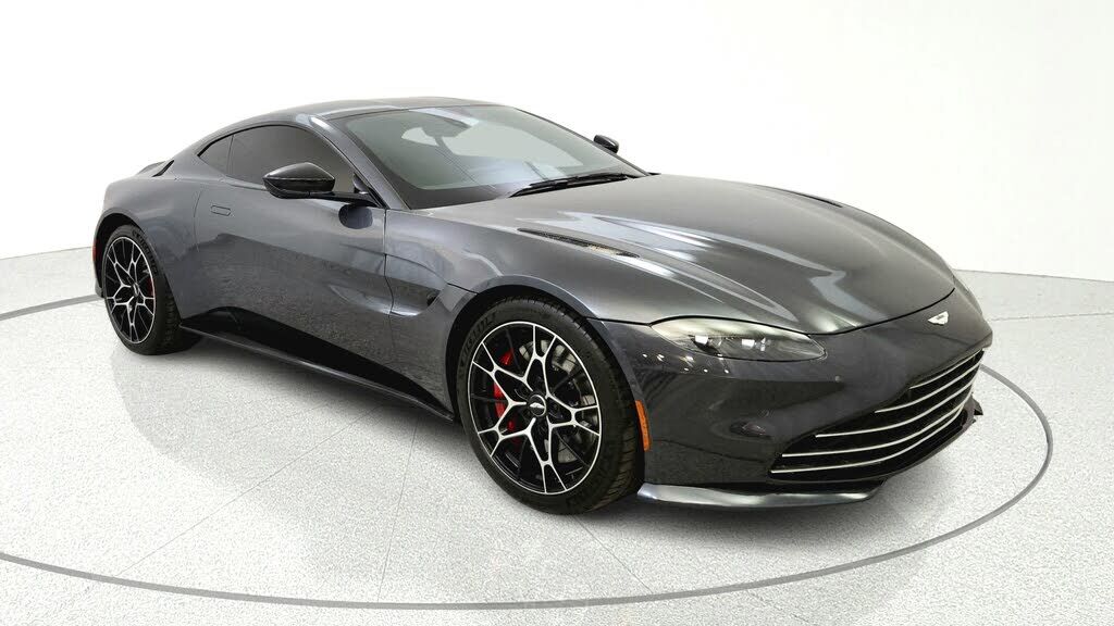 2022 ASTON MARTIN Vantage