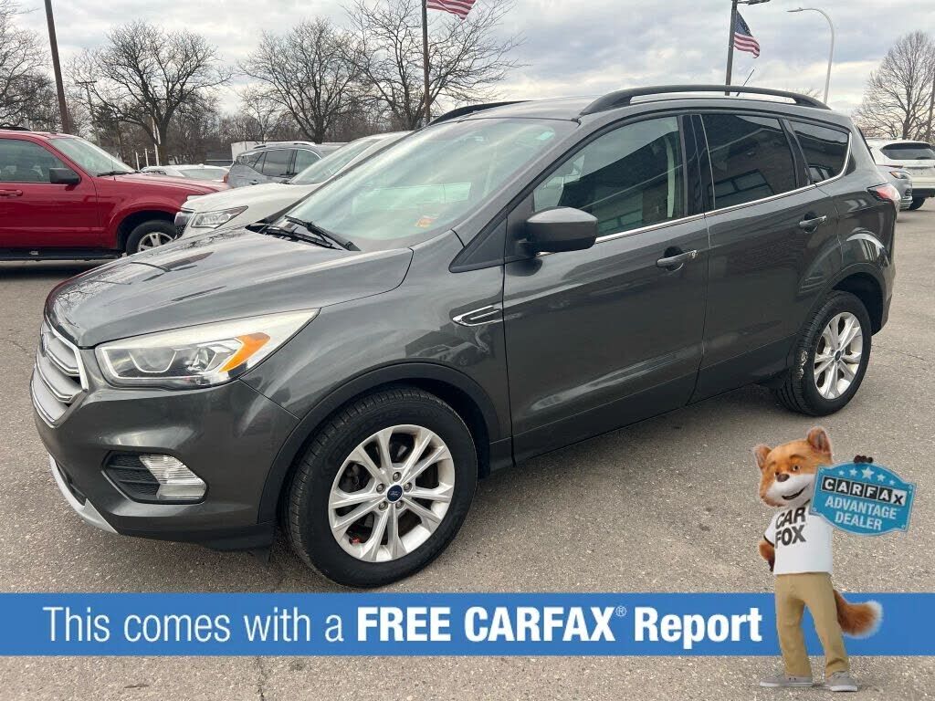 2017 FORD Escape