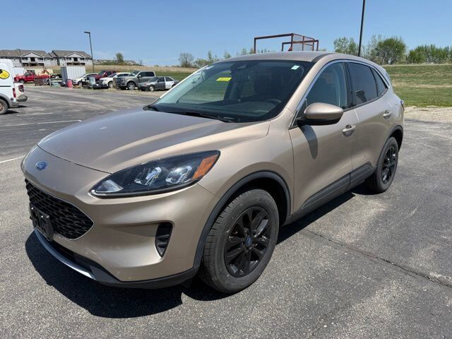 2021 FORD Escape