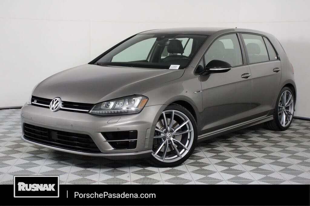 2017 VOLKSWAGEN Golf R