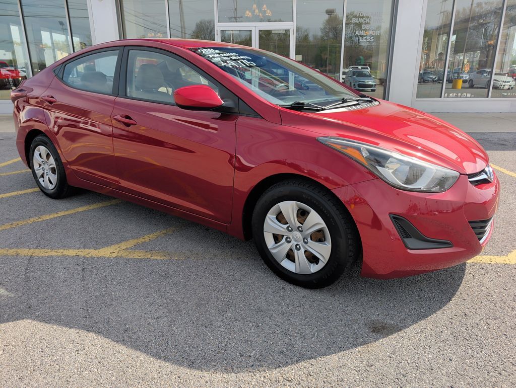 2016 HYUNDAI Elantra