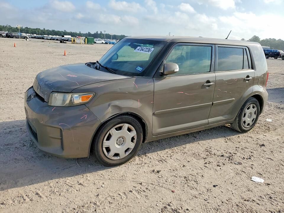 2011 TOYOTA SCION
