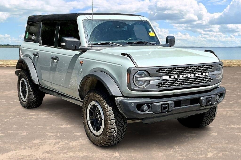2023 FORD Bronco