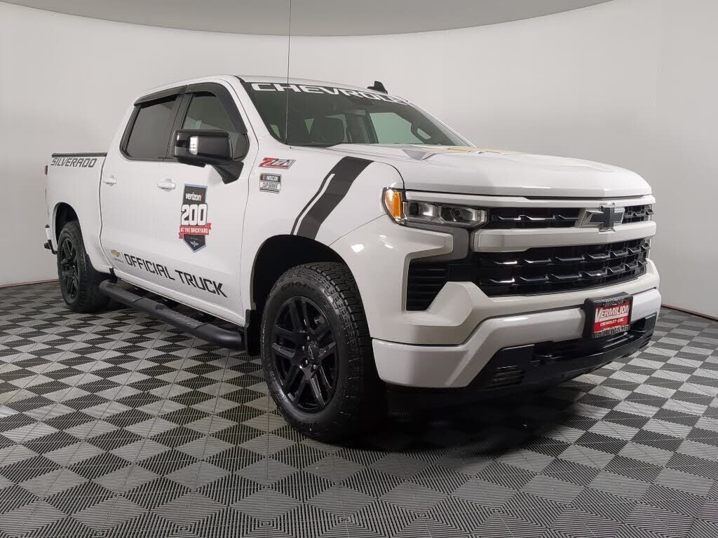 2022 CHEVROLET Silverado